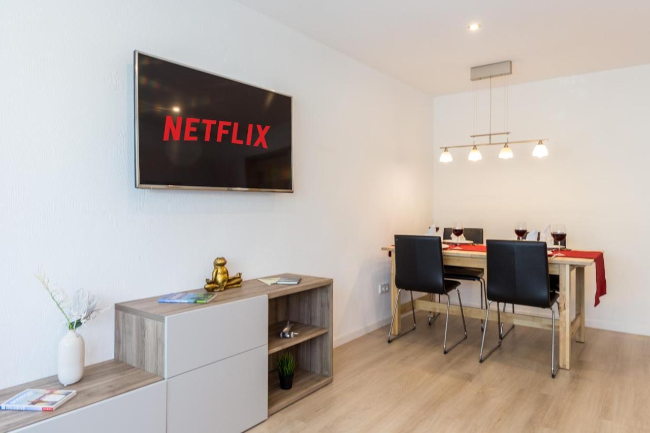 Apartment Eastside Mit 3 Zimmern Fur Bis Zu 5 Personen Mit Balkon Φριντρισχάφεν Εξωτερικό φωτογραφία