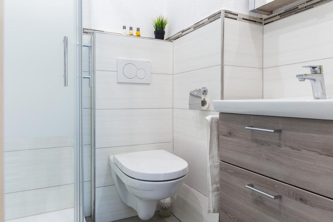 Apartment Eastside Mit 3 Zimmern Fur Bis Zu 5 Personen Mit Balkon Φριντρισχάφεν Εξωτερικό φωτογραφία